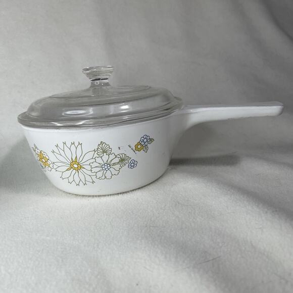 Set of CORNING WARE Floral Bouquet VTG P83-B Fry Pan, P52B Sauce Pan With Lid - Picture 2 of 7